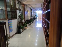 -香山湖渔家大院