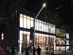 -优衣库(深圳万象天地旗舰店)