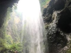-龙水峡地缝景区
