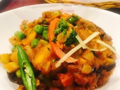 -亚桥咖喱(延安路店)