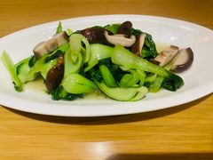 -渝信川菜 · 川味家常菜(财富购物中心店)