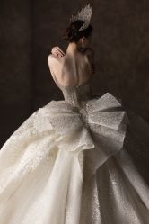 -艾米丽婚纱礼服