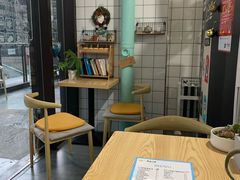 大堂-蜜蜂小象·榴莲千层蛋糕(时代汇11栋店)