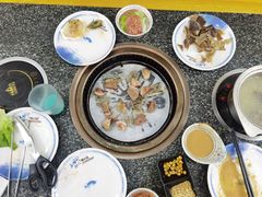 -锤头鲨毛肚海鲜烤肉自助餐厅(国购广场店)