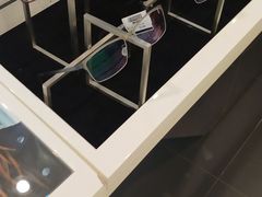 -LensCrafters亮视点(东方新天地店)