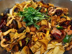 -龙顺园麻辣香锅(机场店)