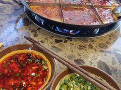 -正南齊北重庆老火锅(光华村直营店)
