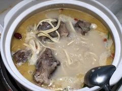 -小骨煲金华砂锅(转塘金街美地店)