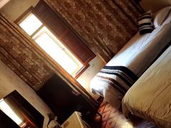 -十号名邸精品酒店（上海音乐学院店）(原复旦五官科医院店)