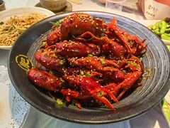 -肥肥虾庄·金牌油焖大虾(沙湖店)