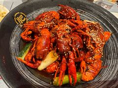 -肥肥虾庄·金牌油焖大虾(杨园滨江时代walk店)