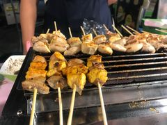 -席娜卡琳火车铁道夜市