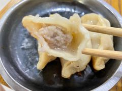 -黄阿姨锅贴大王(万航渡路店)