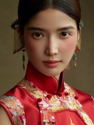 -藤薰定制中式嫁衣礼服旗袍店