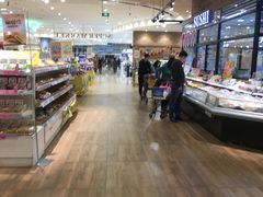 -永旺黄岛购物中心