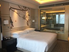 -上海宝华万豪酒店