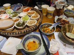 -包整·丝娃娃(一览甲秀楼风景店)