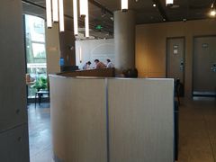 -麦当劳(展览路店)
