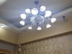 包厢-扒虾小妹儿麻辣海鲜(宏图街店)