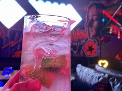 -UP嘻哈酒吧(粉巢店)