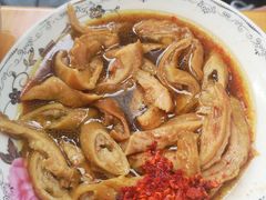 -赵姐猪耳朵饭店