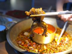 -同蛙阁美蛙鱼头火锅