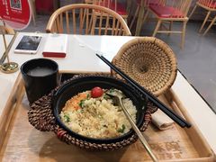 -回味碗土家洋芋饭(财信城市国际店)