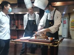 -鸭王烤鸭店(三里河店)