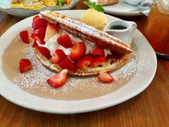 -ROAST coffee & eatery