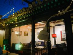 -脚下咖啡·CHILL酒馆(灵光东巷店)