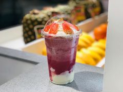 草莓雪顶-Jazcu珍仕菓鲜榨果汁(西单大悦城店)