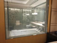 -上海宝华万豪酒店