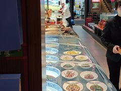 -魏铭鱼头捞饭(晋阳路店)