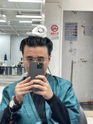 -Coo Hair salon