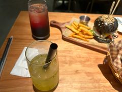 -三勾JJJ Burger&Coffee(梅溪湖店)