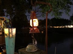 -喜洲吧·江畔老船厂·庭院餐厅(喜临院店)