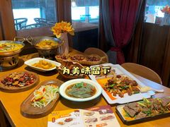 -隔壁老王·家常云南菜(花巷店)