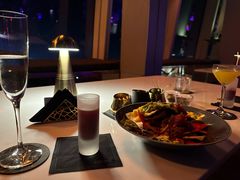 -OZONE 顶楼酒吧(香港丽思卡尔顿酒店)