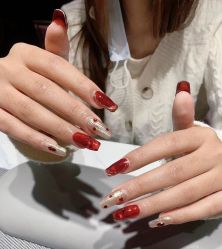 -丽心自助美甲美睫