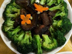 螺片烩原条海参-九大簋家宴(北京路店)