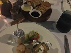 -Samabe Cave Dining