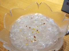 酒酿小圆子-蜜桃餐厅·伴山(绿宝广场店)