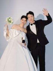 -钟爱一生婚纱摄影旗舰店