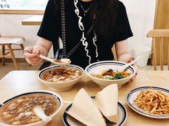 -正南齐北·老街糯米团(洪崖洞店)