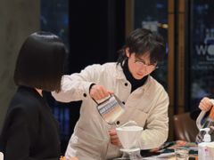 -星巴克臻选(成都环球乐天店)