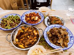 -江城燕子大排档(江汉路步行街店)