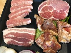 -木槿花韩式炭烤·熟成肉工坊(孙文东路店)