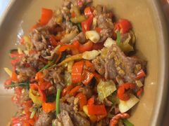 -川流不息·地道川菜·小龙虾(松东路店)