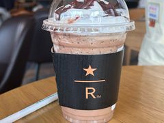 -星巴克臻选(上海合生汇1F店)