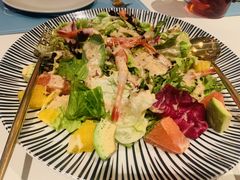 甜虾牛油果沙拉-J·one Bistro吉萬酒厨·牛排